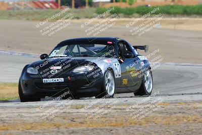 media/Apr-30-2023-CalClub SCCA (Sun) [[28405fd247]]/Group 3/Outside Grapevine/